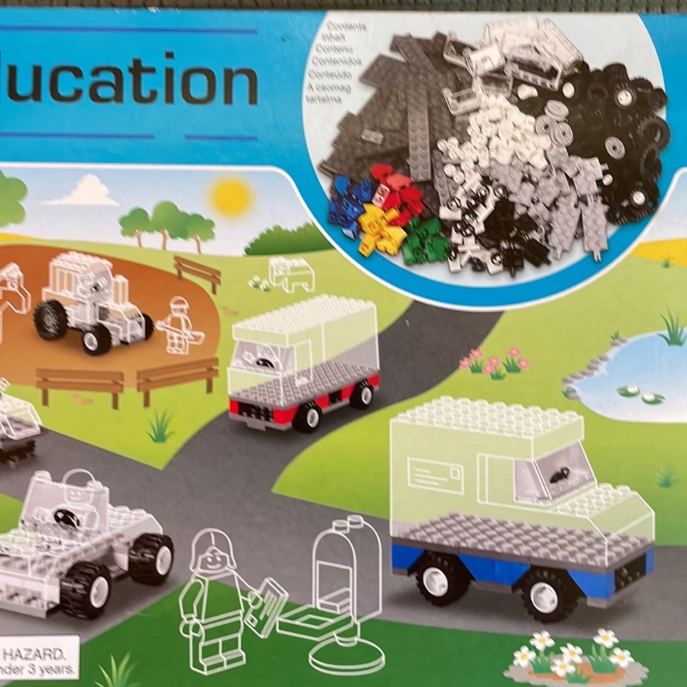 Lego Education Vehicle Set - Picture 4 of 6